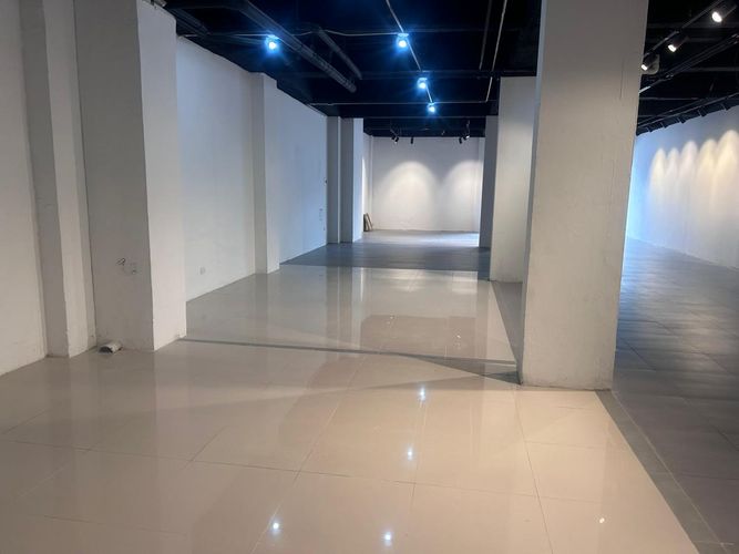 Local en  Venta en Santa Barbara, Bogotá - Miniatura 10