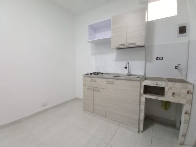 Apartaestudio en  Arriendo en Urbanizacion la base (planta y talleres), Cali - Miniatura 5