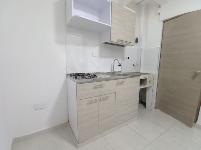 Apartaestudio en  Arriendo en Urbanizacion la base (planta y talleres), Cali - Miniatura 6