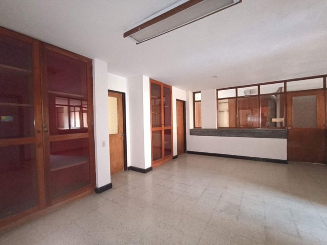 Edificio en arriendo en Cali - Miniatura 4