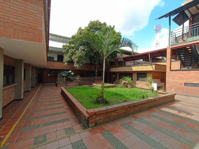 Edificio en arriendo en Cali - Miniatura 16
