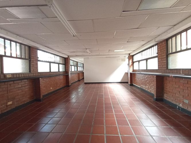 Edificio en arriendo en Cali - Miniatura 21