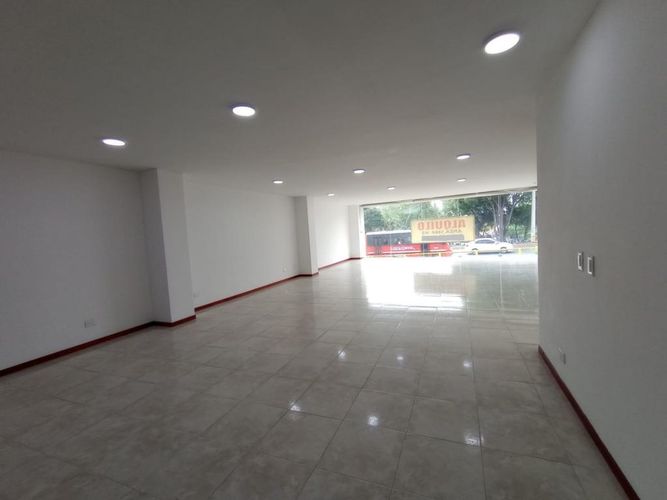 Edificio en arriendo en Los libertadores, Cali - Miniatura 26