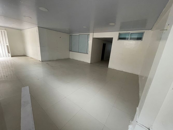 Edificio en  Arriendo en Toberin, Bogotá - Miniatura 2