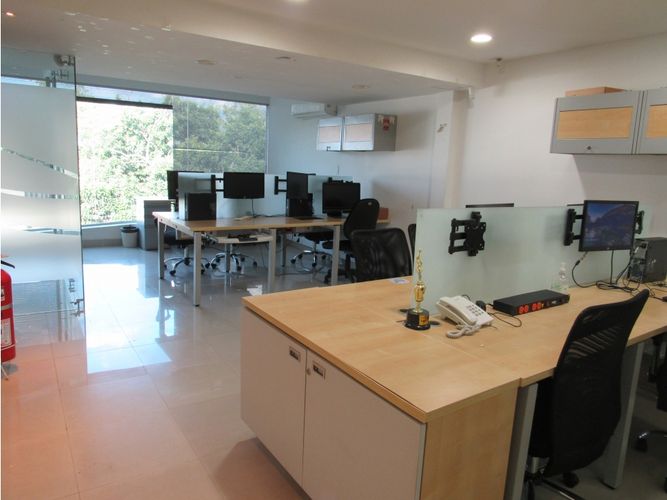 Edificio en  Arriendo en Junin, Cali - Miniatura 4