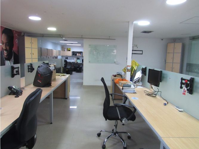 Edificio en  Arriendo en Junin, Cali - Miniatura 24