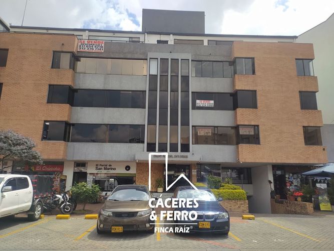 Oficina en  Arriendo en Santa Barbara, Bogotá - Imagen 1