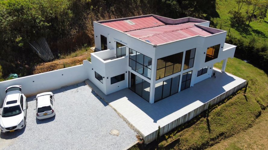 Finca en venta en El carmen de viboral - Imagen 1