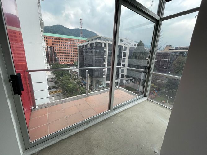 Oficina en  Arriendo en Chico norte, Bogotá - Miniatura 2