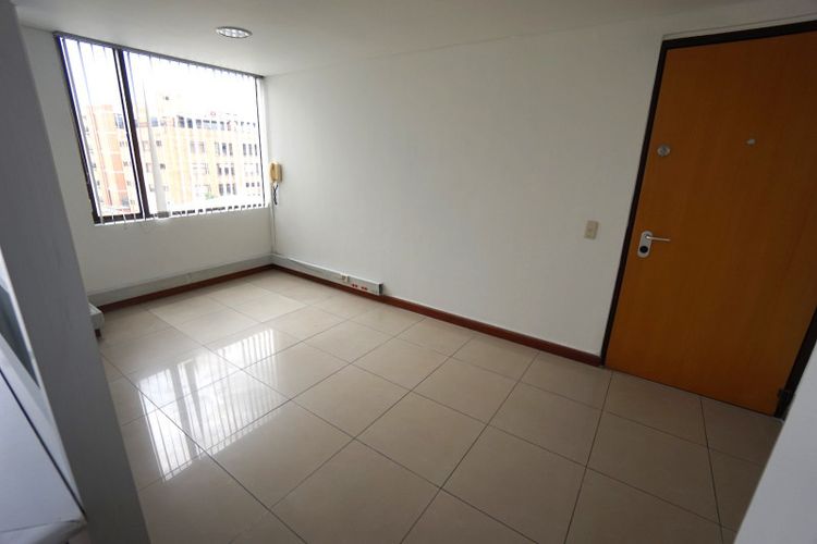 Oficina en  Arriendo en Santa Barbara, Bogotá - Miniatura 4