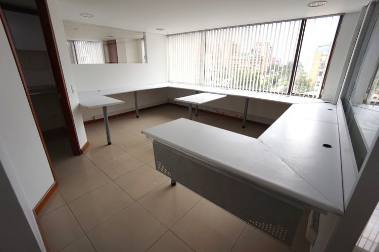 Oficina en  Arriendo en Santa Barbara, Bogotá - Miniatura 5