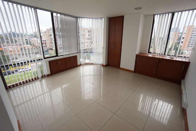 Oficina en  Arriendo en Santa Barbara, Bogotá - Miniatura 20
