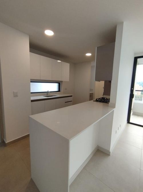 Apartamento en  Arriendo en Castropol, Medellín - Miniatura 8