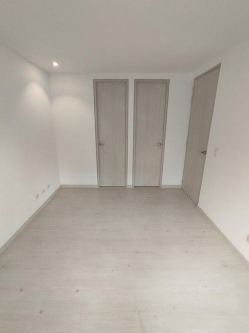 Apartamento en  Arriendo en Castropol, Medellín - Miniatura 9