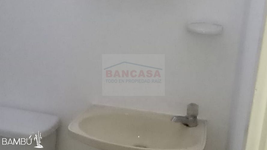 Apartaestudio en  Arriendo en Centro, Medellín - Miniatura 4