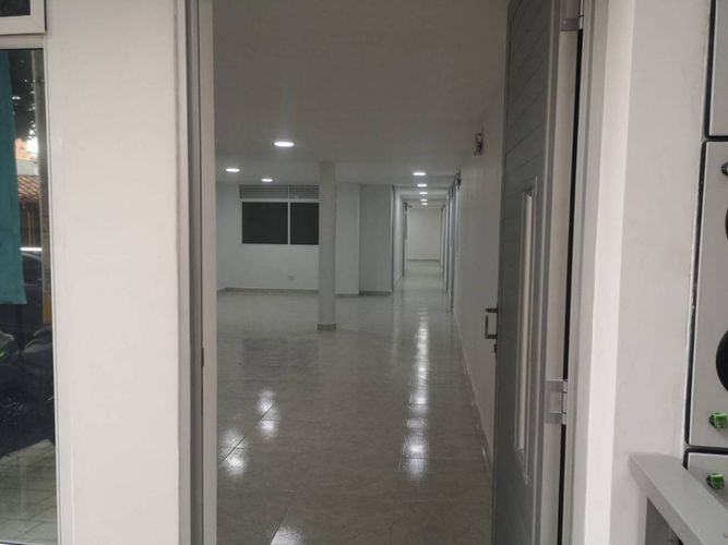 Edificio en  Arriendo en La floresta, Medellín - Miniatura 2