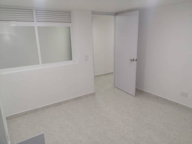 Edificio en  Arriendo en La floresta, Medellín - Miniatura 12