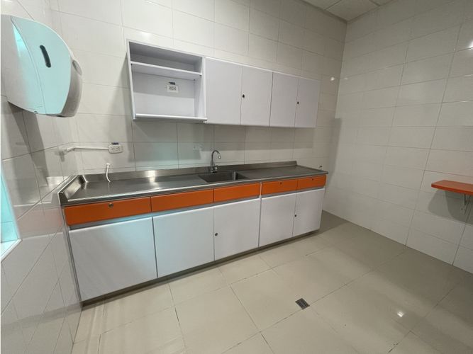 Local en  Arriendo en Milla de Oro, Medellín - Miniatura 12