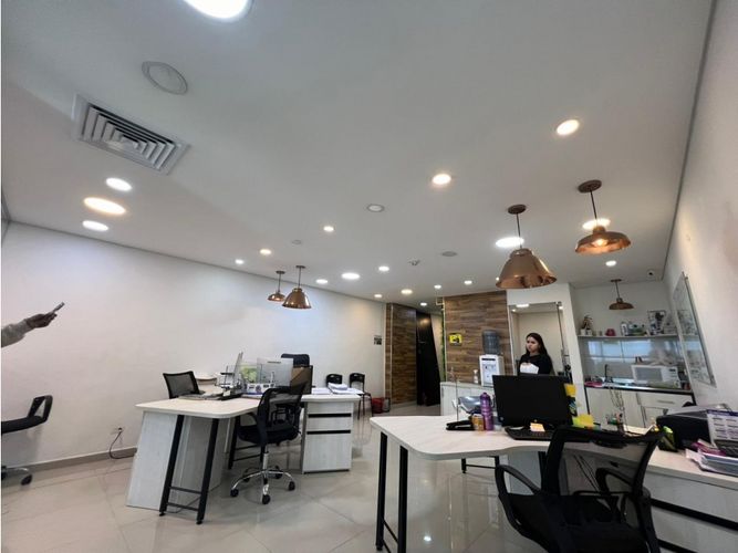 Oficina en  Arriendo en Itaguí - Imagen 1