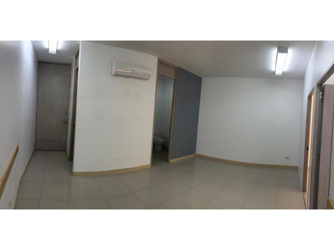 Oficina en  Venta en Castropol, Medellín - Miniatura 5