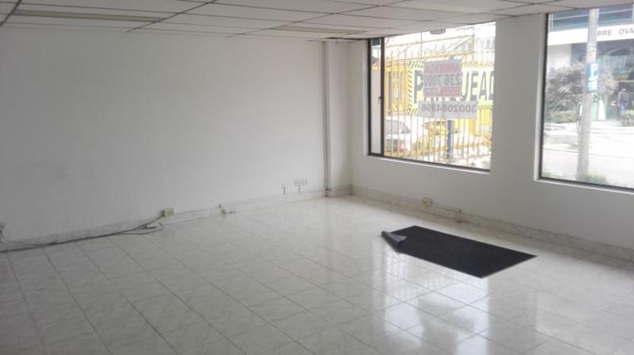 Oficina en  Arriendo en Bogotá - Miniatura 4