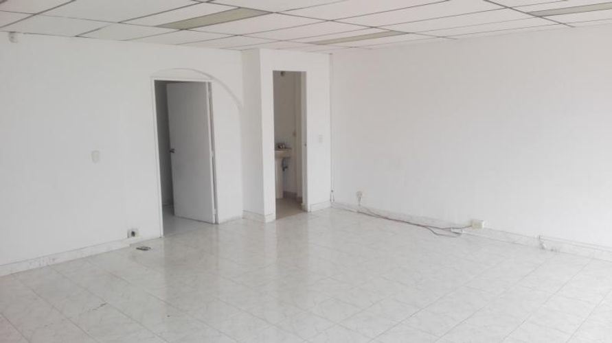 Oficina en  Arriendo en Bogotá - Miniatura 5