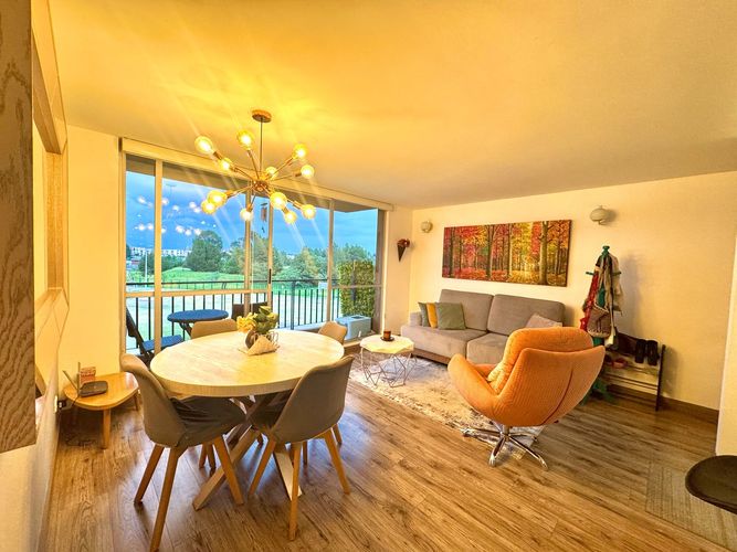 Apartamento en  Venta en Barranquillita, Madrid - Imagen 1