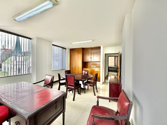 Oficina en  Arriendo en Quinta camacho, Bogotá - Miniatura 6