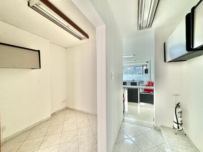 Oficina en  Arriendo en Quinta camacho, Bogotá - Miniatura 8