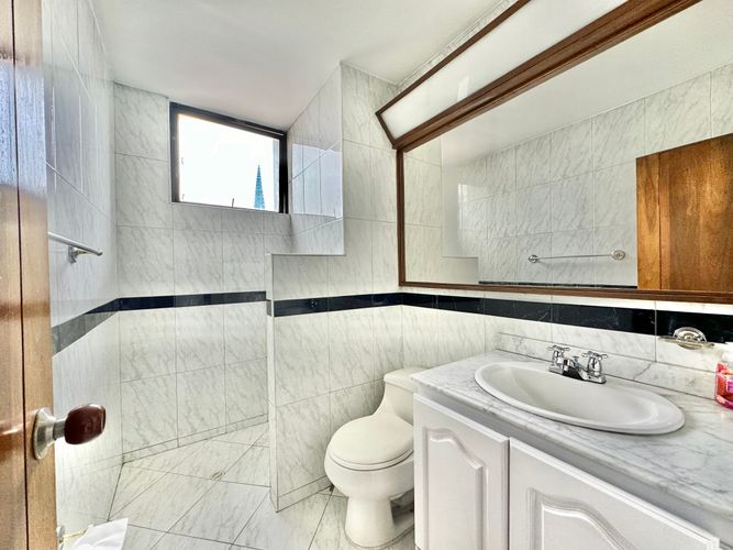 Oficina en  Arriendo en Quinta camacho, Bogotá - Miniatura 9