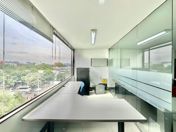 Oficina en  Arriendo en Quinta camacho, Bogotá - Miniatura 11