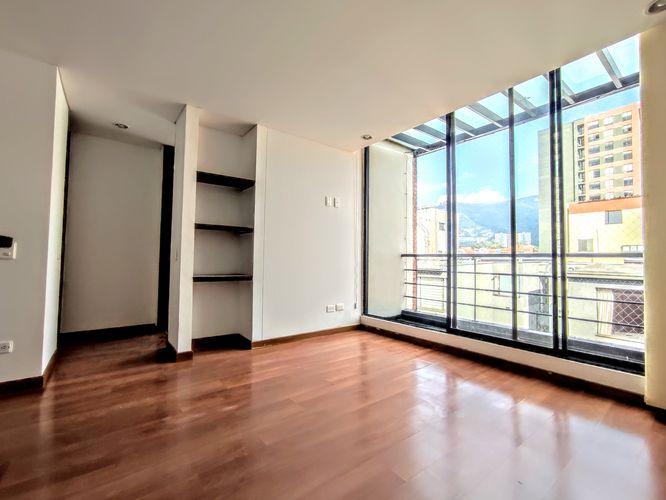 Apartaestudio en  Venta en Cedritos, Bogotá - Miniatura 2
