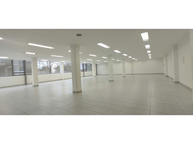Oficina en  Arriendo en Fontibon, Bogotá - Miniatura 11