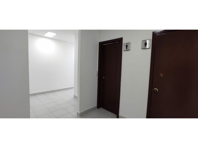 Oficina en  Arriendo en Fontibon, Bogotá - Miniatura 24