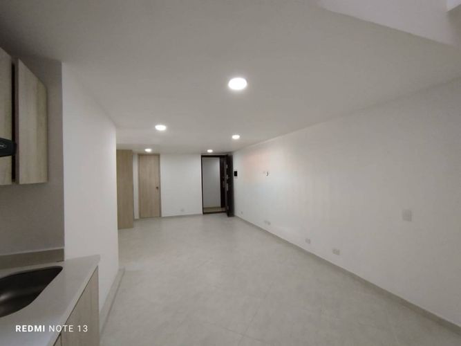 Apartaestudio en  Arriendo en Monteazul, Sabaneta - Miniatura 3