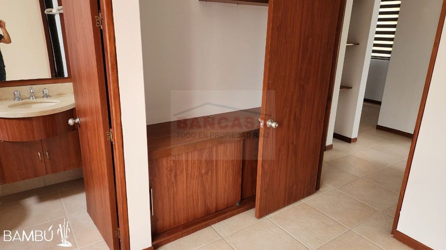 Apartamento en  Arriendo en Castropol, Medellín - Miniatura 13