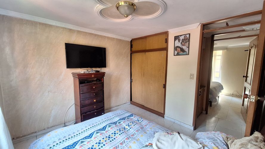 Apartamento en  Venta en Carlos lleras restrepo manzana c, Bogotá - Miniatura 7