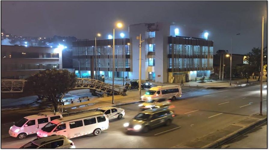 Edificio en  Venta en Bogotá - Miniatura 3