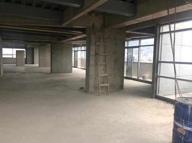 Oficina en  Arriendo en Bogotá - Miniatura 2