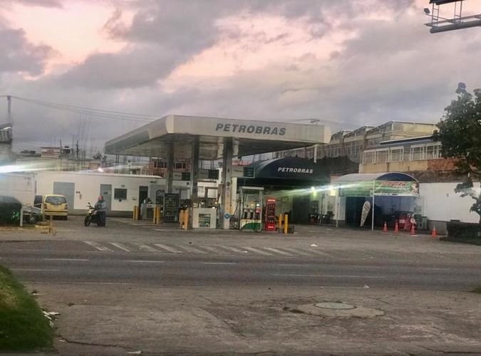 Local en  Venta en Bogotá - Miniatura 2