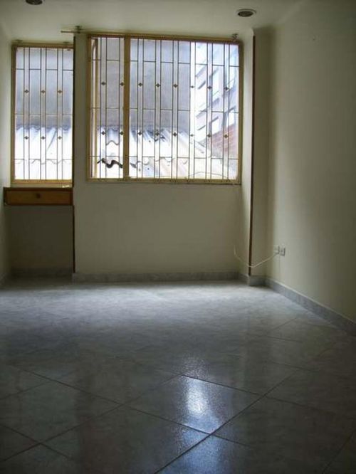 Edificio en  Venta en Bogotá - Miniatura 2