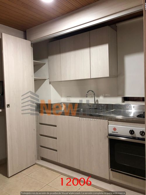 Apartaestudio en  Arriendo en El Poblado, Medellín - Imagen 1