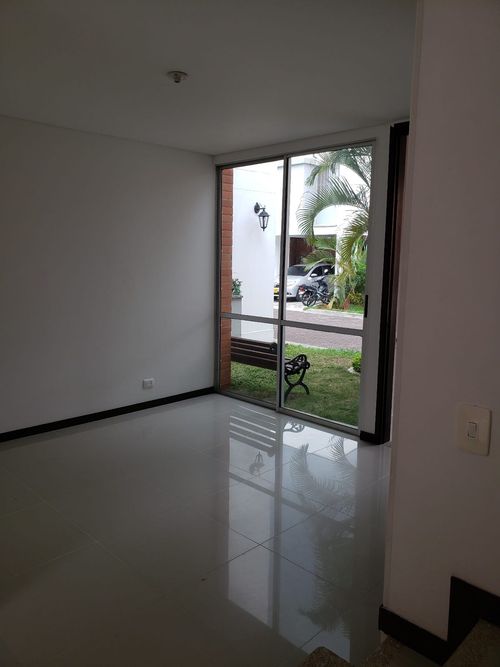 Casa en  Arriendo en Conjunto residencial senderos del parque, Cali - Miniatura 5