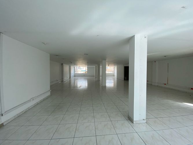 Edificio en  Arriendo en Barrios unidos, Bogotá - Miniatura 9
