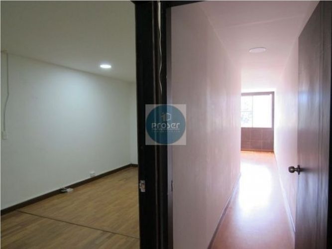 Oficina en  Arriendo en Laureles, Medellín - Miniatura 6