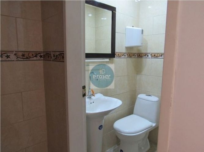 Oficina en  Arriendo en Laureles, Medellín - Miniatura 8