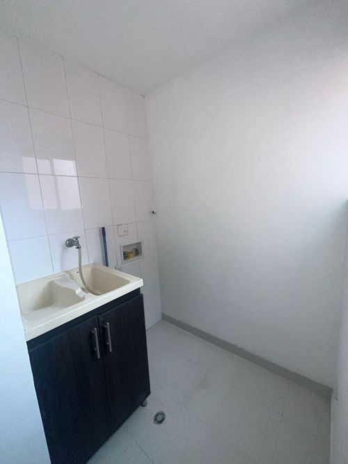 Apartamento en  Arriendo en Castropol, Medellín - Miniatura 4