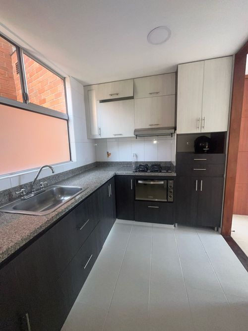 Apartamento en  Arriendo en Castropol, Medellín - Miniatura 7