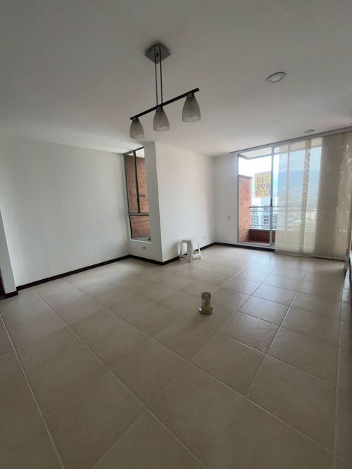 Apartamento en  Arriendo en Castropol, Medellín - Miniatura 8