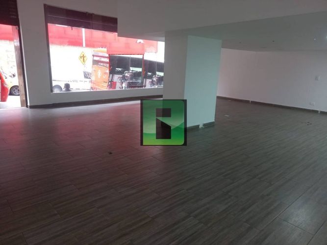 Local en  Arriendo en La candelaria, Medellín - Imagen 1